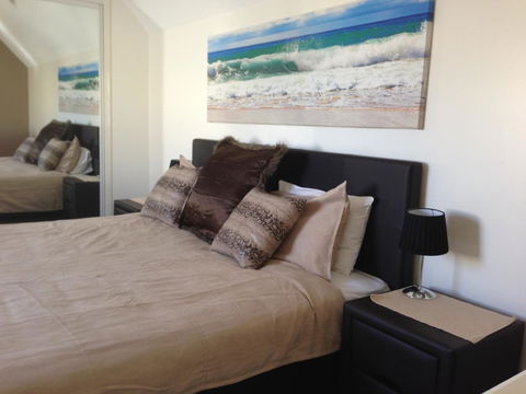 Byron Central Apartments - Tourism TAS 25