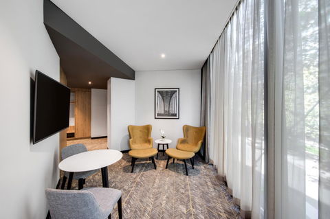 Vibe Hotel North Sydney - Tourism TAS 9