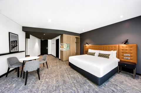 Vibe Hotel North Sydney - Tourism TAS 19