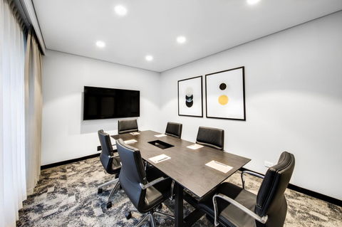Vibe Hotel North Sydney - Tourism TAS 26