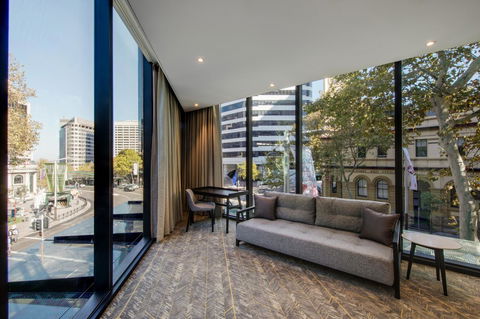 Vibe Hotel North Sydney - Tourism TAS 32