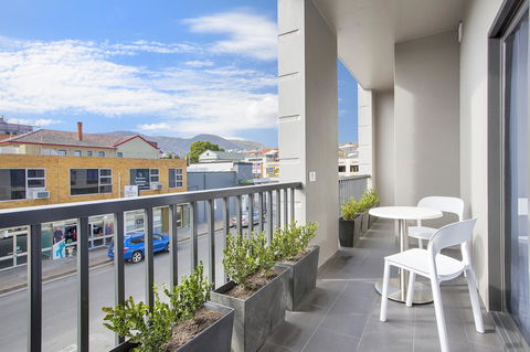 CH Boutique Hotel & Apartments, Ascend Hotel Collection - Hobart Tourism 14