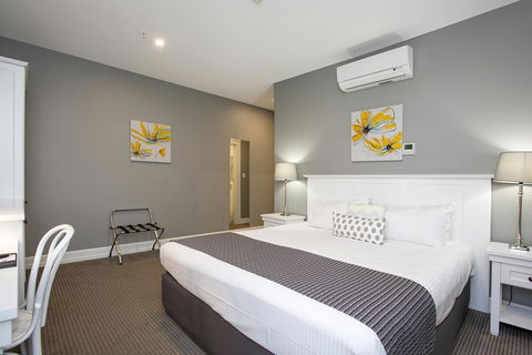 CH Boutique Hotel & Apartments, Ascend Hotel Collection - Hobart Tourism 24