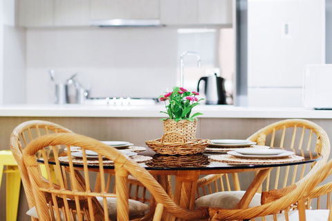 Modern & Cosy 2-Bedroom Apartment Hornsby - Tourism TAS 7