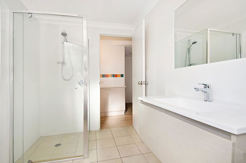 Gosamara Apartments - Tourism TAS 34