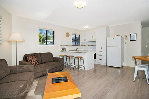 Gosamara Apartments - Tourism TAS 41