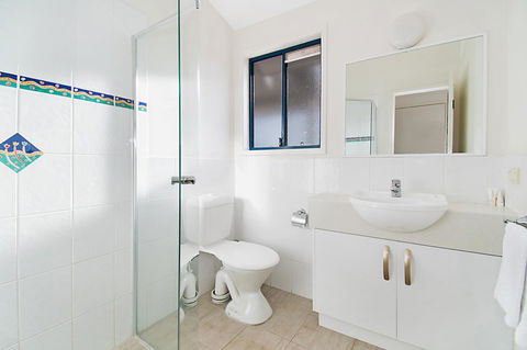 Gosamara Apartments - Tourism TAS 35