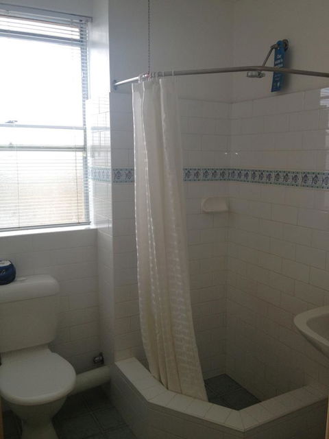 Oxley Cove Holiday Apartment - Hobart Tourism 10