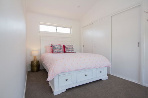 Stay In Mudgee The Grove, The Church, And Premium Private Homestead - Tourism TAS 5