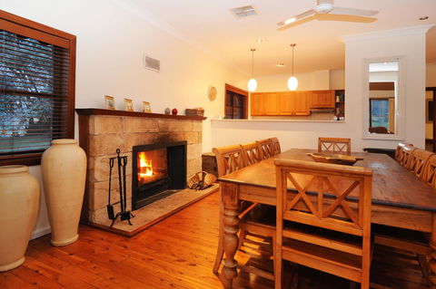 Stay In Mudgee The Grove, The Church, And Premium Private Homestead - Tourism TAS 43
