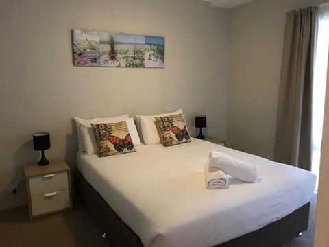Mariner Bay Apartments - Hobart Tourism 11
