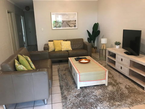 Mariner Bay Apartments - Hobart Tourism 10