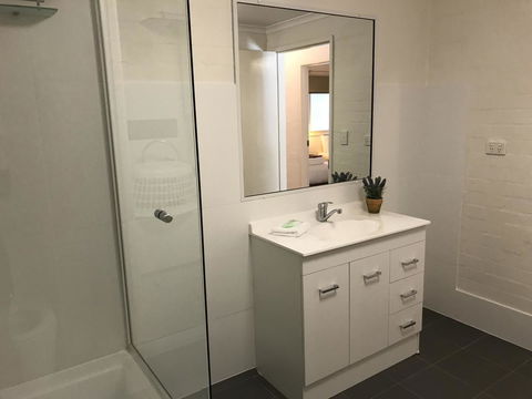 Mariner Bay Apartments - Hobart Tourism 29
