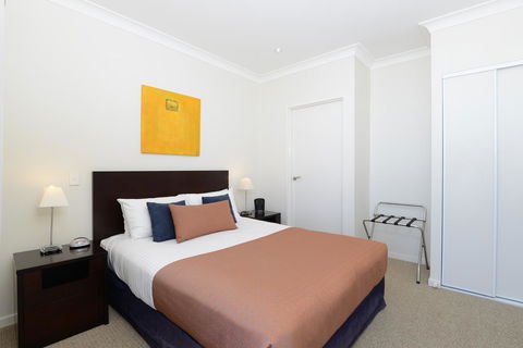 Macquarie Waters Boutique Apartment Hotel - Tourism TAS 12