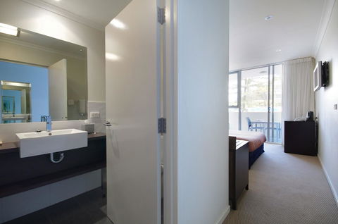Macquarie Waters Boutique Apartment Hotel - Tourism TAS 24