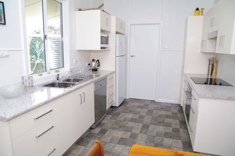 Fleur Cottage, 7 Willow Street - Tourism TAS 2