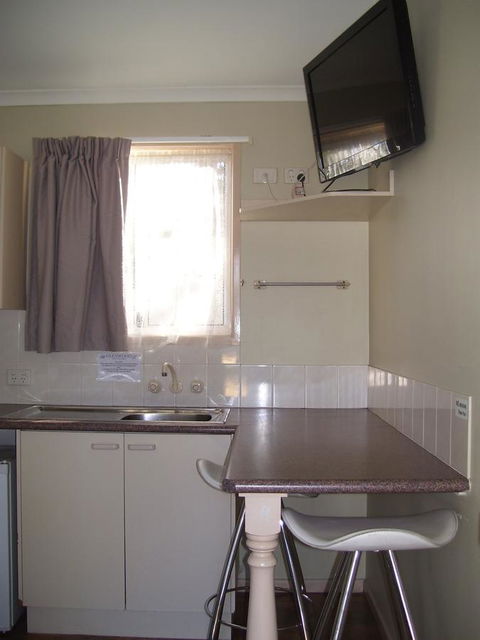 Glenwood Tourist Park & Motel - Hobart Tourism 18