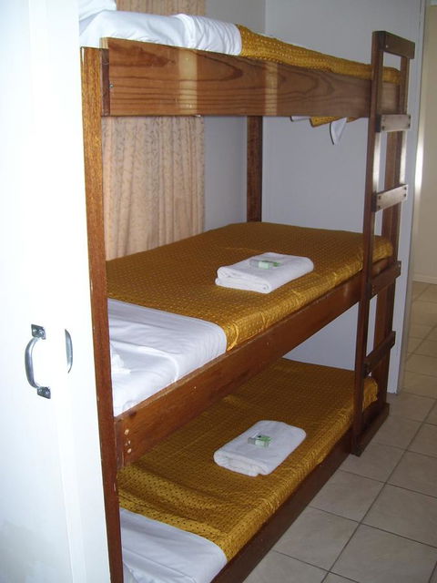 Glenwood Tourist Park & Motel - Hobart Tourism 15