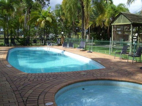 Glenwood Tourist Park & Motel - Hobart Tourism 3