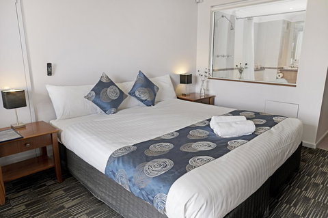 Banjo Paterson Inn - Hobart Tourism 23