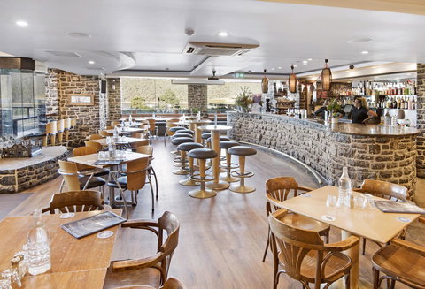 Banjo Paterson Inn - Hobart Tourism 9