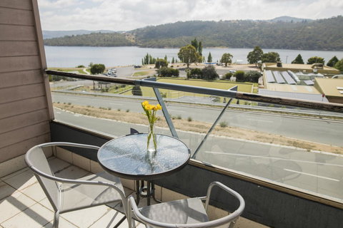 Banjo Paterson Inn - Hobart Tourism 3
