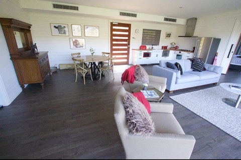 Amaroo Valley Springs - Tourism TAS 23