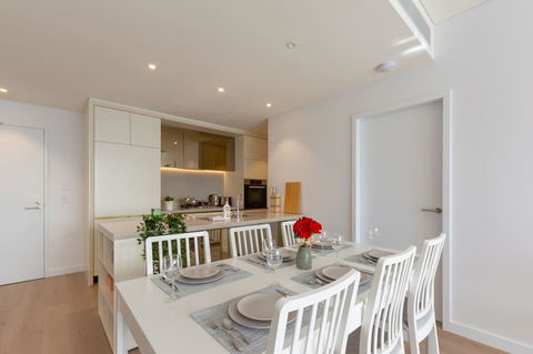 High Rise Apt In Heart Of Sydney Wt Harbour View - Tourism TAS 10