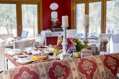 Thistle Hill Guesthouse - Walk To Many Wineries And Restaurants - Hobart Tourism 19