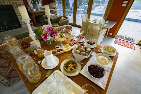 Thistle Hill Guesthouse - Walk To Many Wineries And Restaurants - Hobart Tourism 23