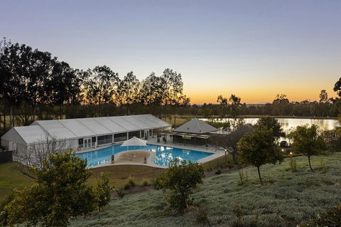 Oaks Cypress Lakes Resort - Hobart Tourism 31