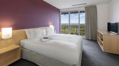 Oaks Cypress Lakes Resort - Hobart Tourism 5