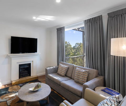 Oaks Cypress Lakes Resort - Hobart Tourism 34
