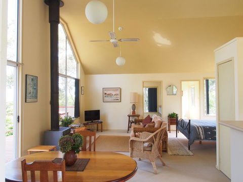 Bundle Hill Cottages - Tourism TAS 6