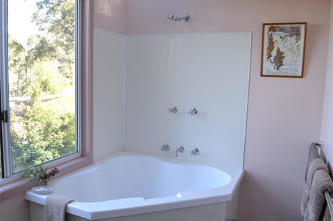 Bundle Hill Cottages - Tourism TAS 26