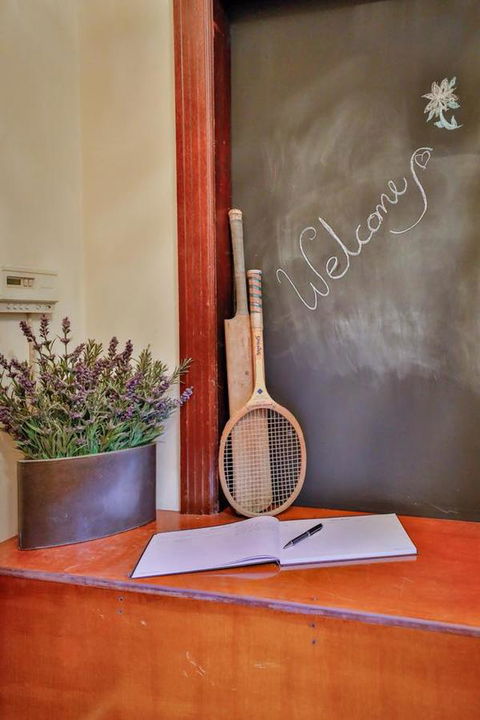 Jenkins Street Guesthouse - Tourism TAS 11