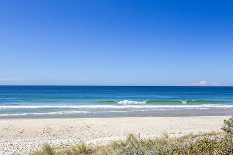 Beachfront 2 - Tourism TAS 2