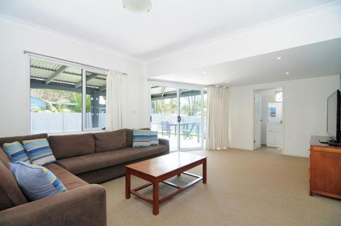 Huskisson Holiday Motel Cabins - Hobart Tourism 25