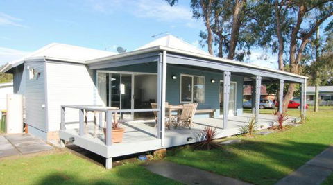Huskisson Holiday Motel Cabins - Hobart Tourism 24