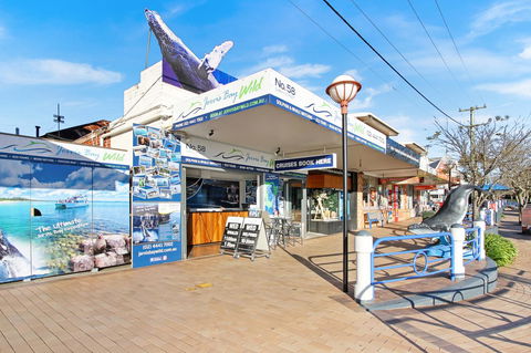 Huskisson Holiday Motel Cabins - Hobart Tourism 2