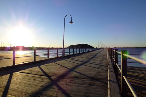 Pacific Marina Apartments - Tourism TAS 32