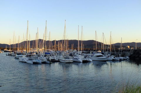 Pacific Marina Apartments - Tourism TAS 21