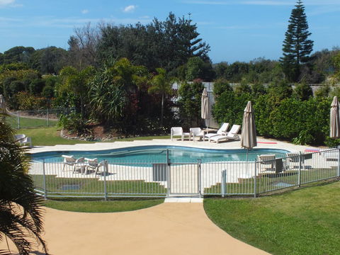 Pacific Marina Apartments - Tourism TAS 24