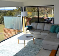 Wine Country Villas - Hobart Tourism