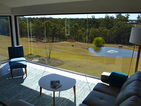 Wine Country Villas - Hobart Tourism 1