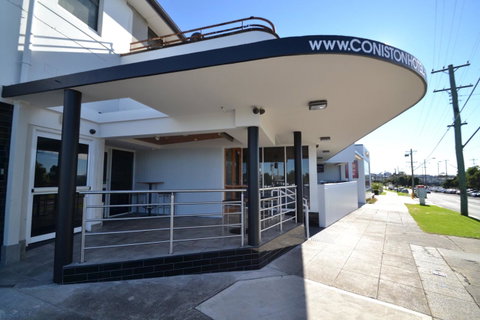 Coniston Hotel Wollongong - Tourism TAS 6