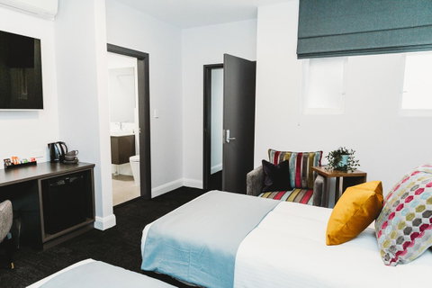 Coniston Hotel Wollongong - Tourism TAS 5