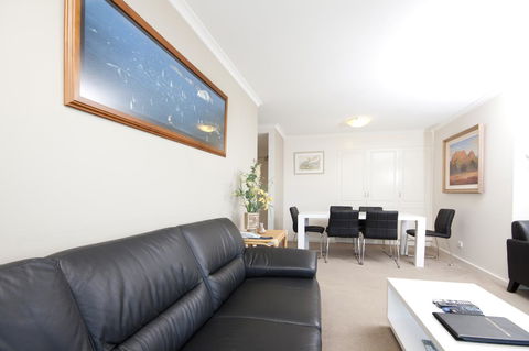 Sails Apartments - Hobart Tourism 14