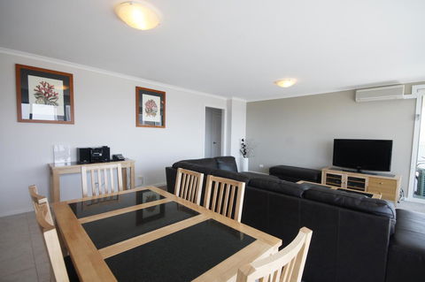 Sails Apartments - Hobart Tourism 21