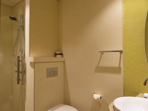 Rydges Australia Square, Formerly Tank Stream Hotel - Tourism TAS 1